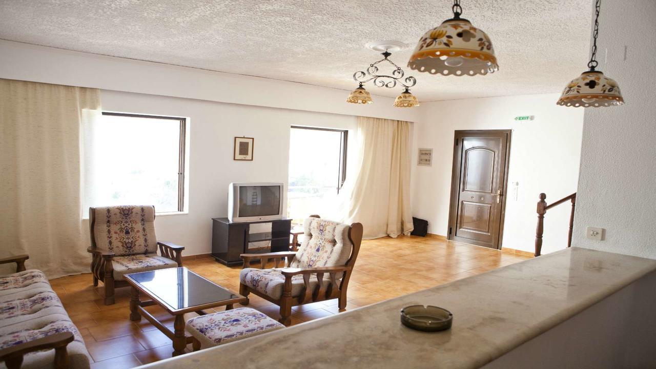 Marou Hotel Agia Pelagia  Dış mekan fotoğraf